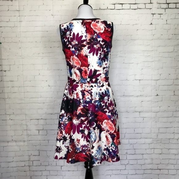 𝅺SIMPLY Vera Dress - Picture 5 of 8